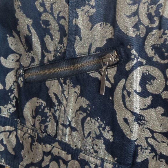 Jacket - Picture 8 of 9